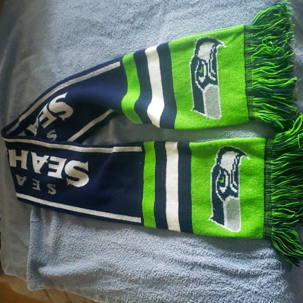Seattle seahawks scarf